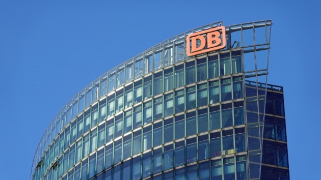 Bahn-Logostiktochter DB Schenker geht an dänische DSV - Quelle: Deutsche Bahn AG / Volker Emersleben
